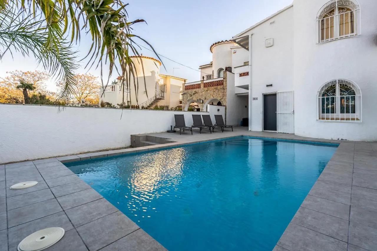 Welcs Villa 022 Emp La Morgana Con Piscina Privada Empuriabrava
