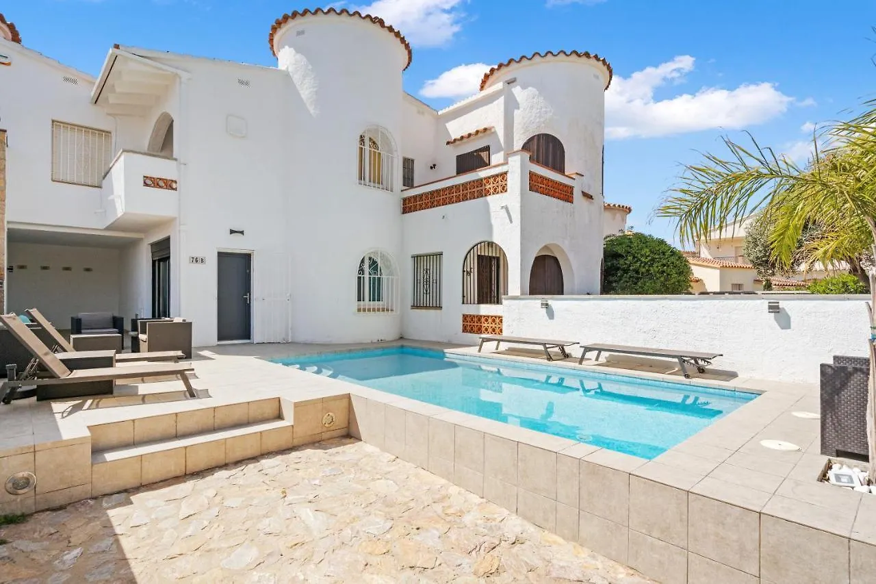 Welcs Villa 022 Emp La Morgana Con Piscina Privada Empuriabrava